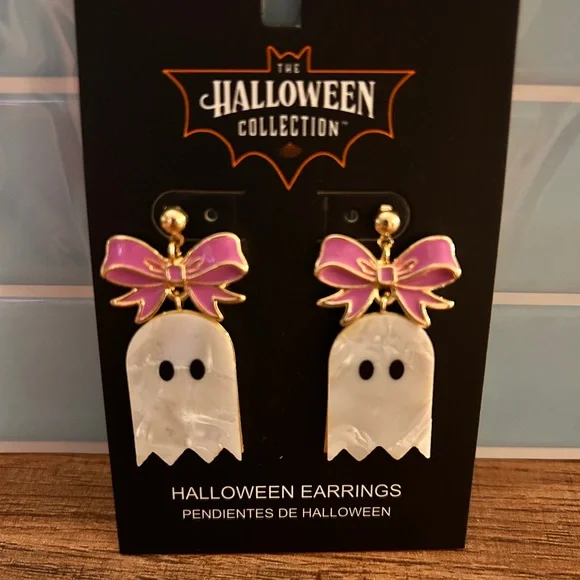 The Halloween Collection Ghost Earrings with Pink Bows - Picture 1 of 2
